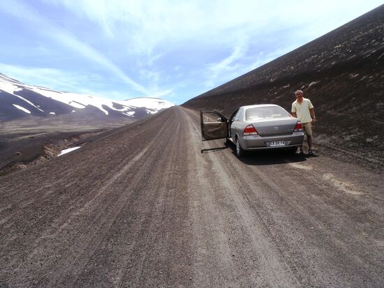 Die Schotterpiste in Richtung Passhöhe