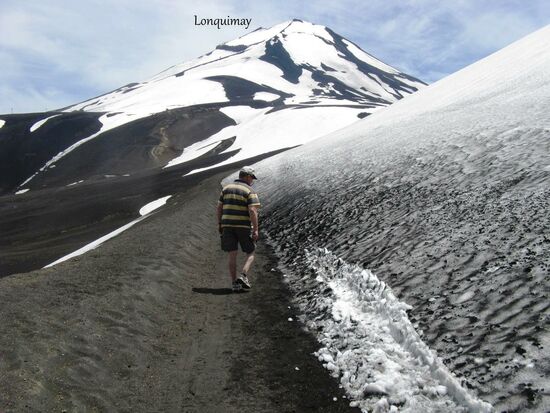 Das Schneebrett versperrt die Weiterfahrt