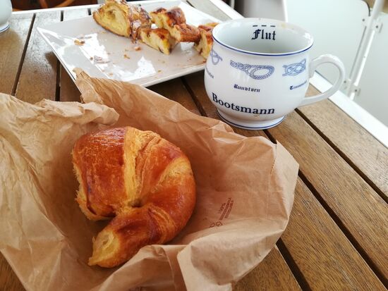 Wie Gott in Frankreich. Croissants.... lecker