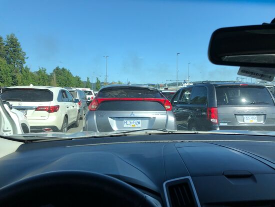 Wir warten auf die Fähre