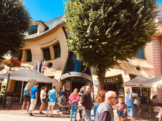 Das Krumme Haus, Salvatore Dali hätte es nicht besser machen können