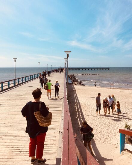 Angeblich gibt es nur hier die schönsten Sonnenuntergangsspektakel im gesamten Baltikum- Seebrücke Palanga- ... mal sehen ob wir noch in den Genuss kommen