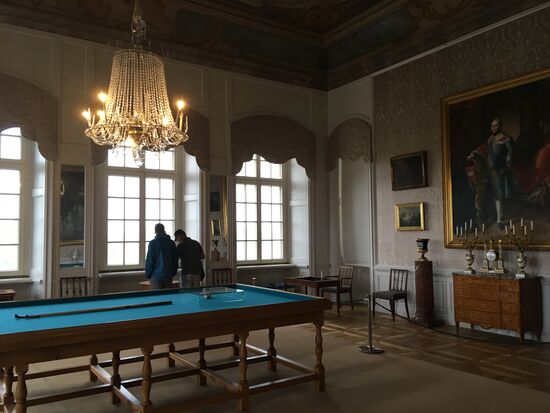 die Jungs im Spielzimmer