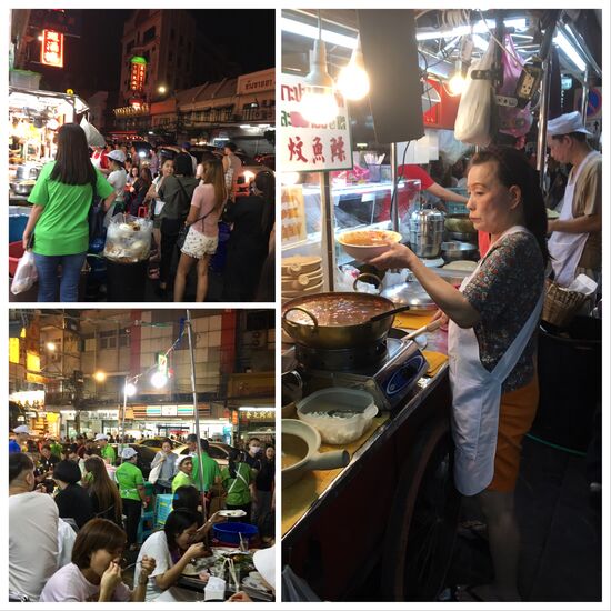 Überall Menschen und ganz viele Essenstände