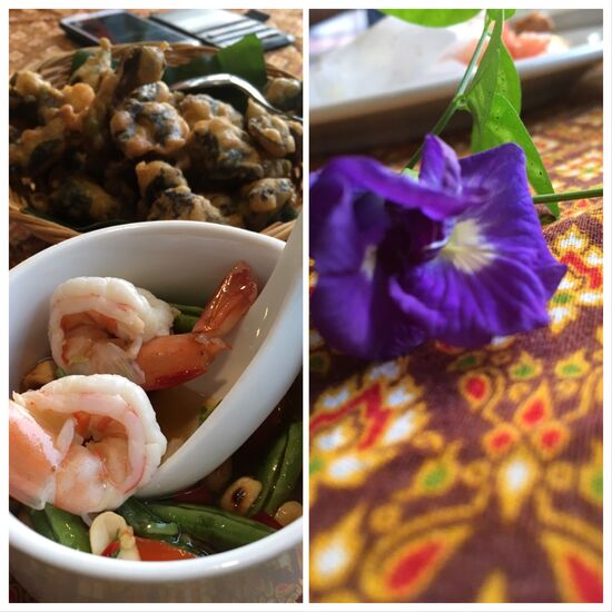 Frittierte Blumen mit Garnelen/Erdnuss/Gemüsesosse.... oberlecker