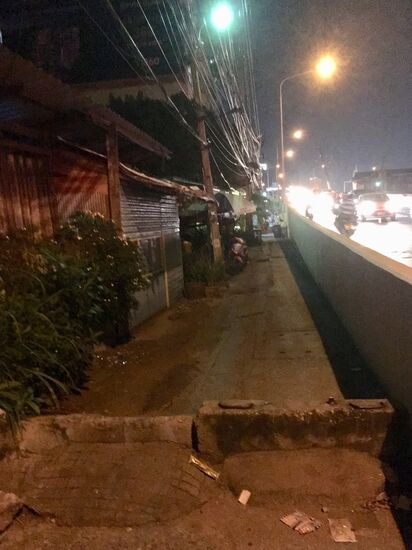 Fußwege sind hier nicht behindertengerecht