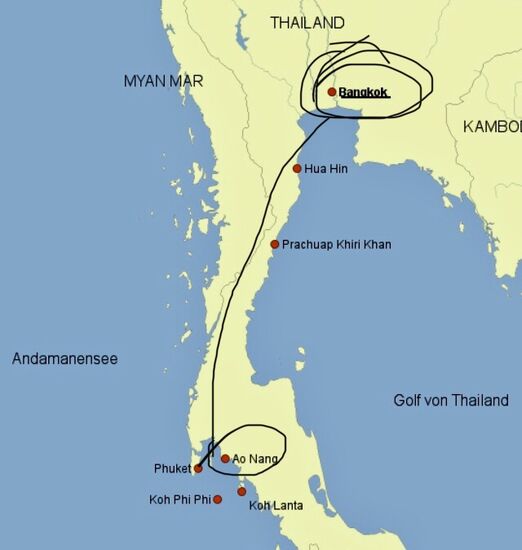 Am Strand von Ao Nang in der Nähe von Krabi ( ca 20km entfernt)
Unser Fahrer wartet bereits auf uns und ab geht’s ins Hotel.... wir freuen uns auf Strandurlaub....