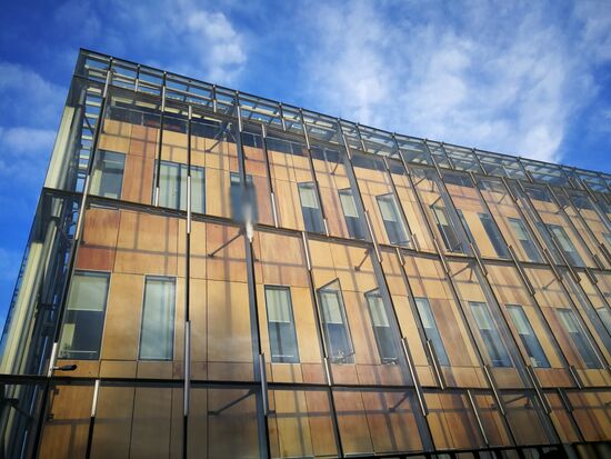 dieses Gebäude heizt sich selbst