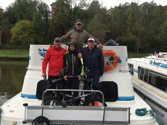 Das Regenteam hat es geschafft.