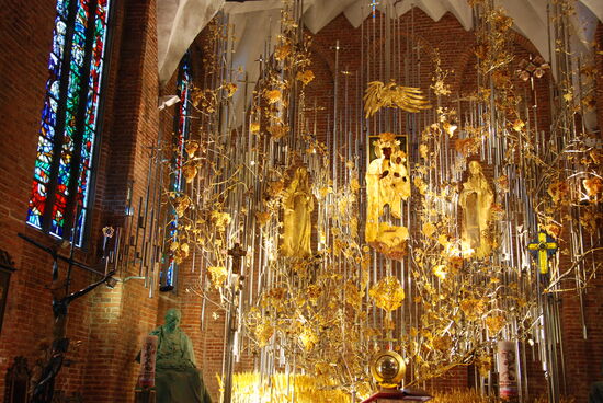 Der Bernsteinalter in der Brigittenkirche