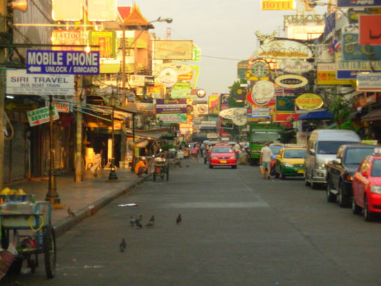 die Khao San Road in BKK morgens um sieben