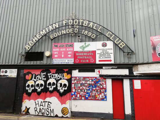 Das Stadion von den Bohemians.