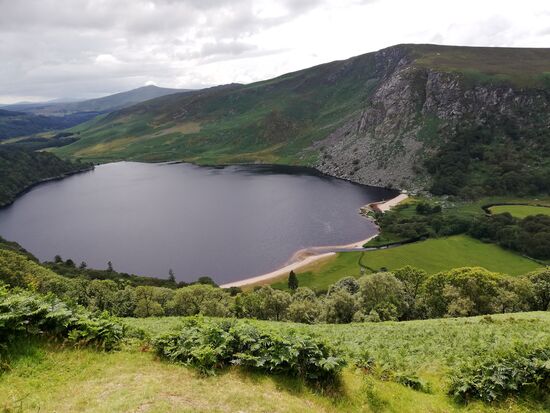 Lough Tay (Lake Guinness).