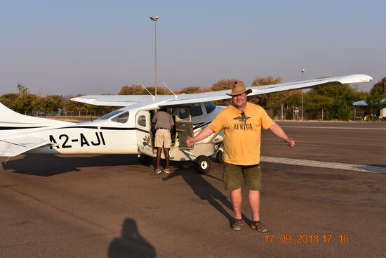 Rundflug über das Okavango Delta