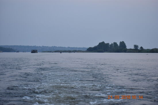 in der Abenddämmerung zurück zur Lodge