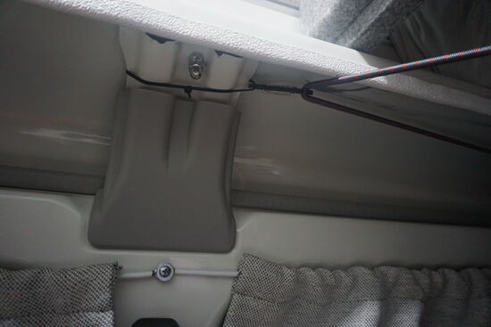 Kabelbinder für diverse Verspannungen (z. B. praktisch für Wäsche oder den einzigen Autoschlüssel)