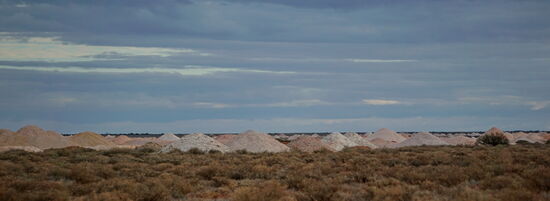 Man sieht, auch weit hinter Coober Pedy wird noch gegraben.