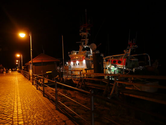 Warnemünde bei (fast) Nacht