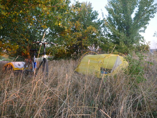Ganz gut getroffen. Mein Schlafplatz oberhalb von Seedorf