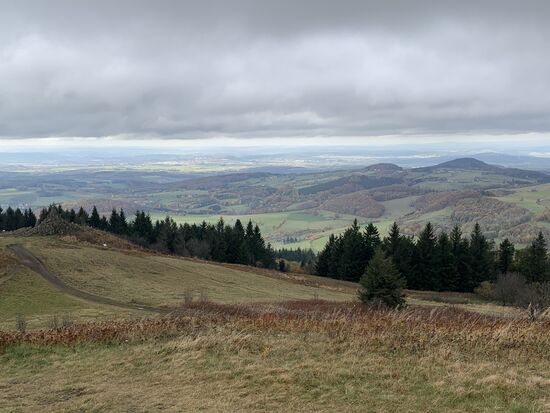 Ausblick vom Gipfel der Wasserkuppe