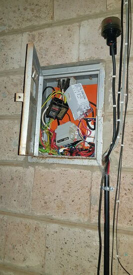 Kenianische Ordnung im Stromkasten