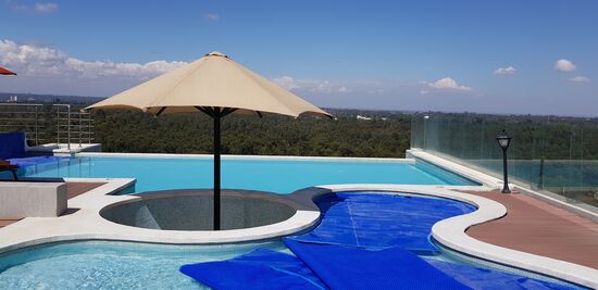 und Infintiy Pool &amp; Gym ???