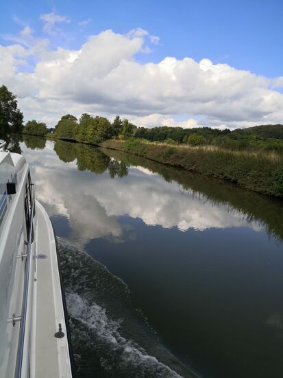 ...Natur pur auf dem Vogesenkanal....
