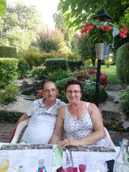 Nobby und Omalia freuen sich auf das Mahl....