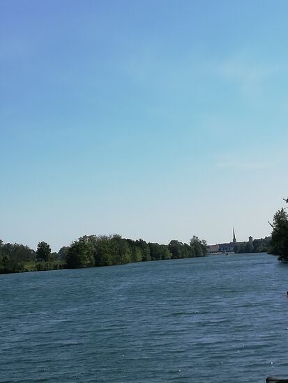 ...bis dann,nach rund 4, 5 Stunden Fahrzeit und etwa 40 km, Auxonne in Sichtweite ist.