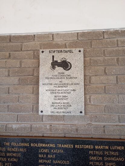 Die Finanzierer des Museums werden hier gepriesen, die Namen der Handwerker oder der damaligen Lokführer findet man leider nicht