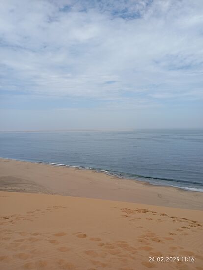 Hier kommt man auch mit einem Vierradantrieb nicht mehr weiter nach Süden ! Also zurück durch die Dünen !