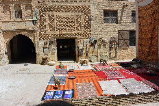 beim Teppichhändler