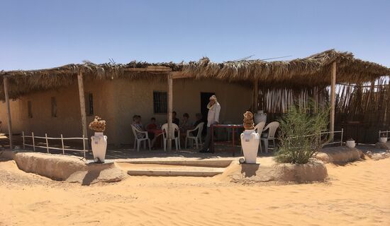 Das Café "Porte du Désert"