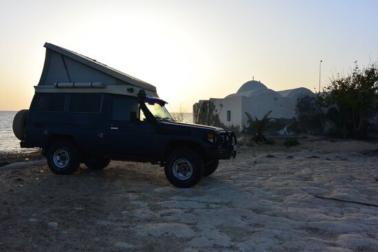 Begrüßung am Morgen durch den Muezzin nebenan