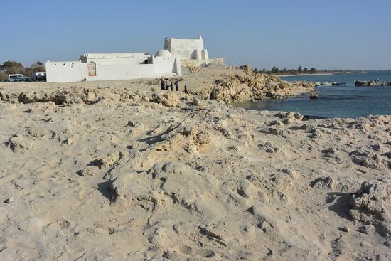 Moschee "Sidi Jmour" im Westen von Djerba