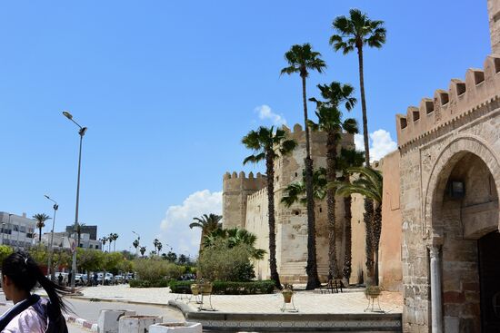 die unglaubliche Stadtmauer von Sfax