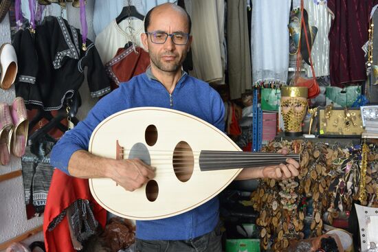 die Oud und ihr Meister