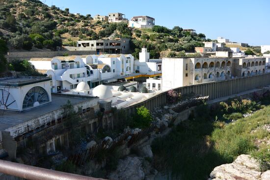 der Ort "Hammam Zriba"