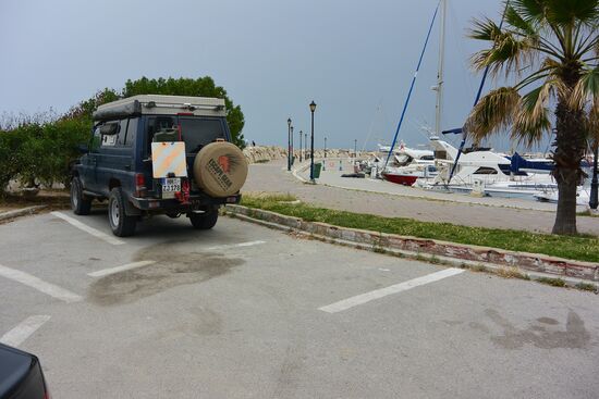 ein sicherer und kostenloser Übernachtungsplatz in der Marina