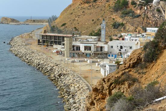 Korbous, die Bäderstadt mit den heißen Quellen