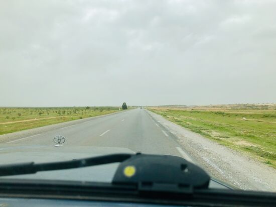 die ersten Kilometer in Tunesien