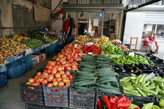 hier gibt es noch Obst und Gemüse für uns