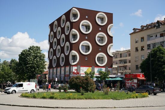 ein architektonisch interessantes Wohnhaus