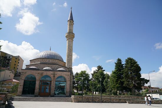 die alte Moschee, mit modernen Elemente wieder hergerichtet