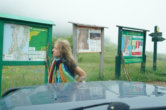 auf dem Pass ist ein 'Informationszentrum'