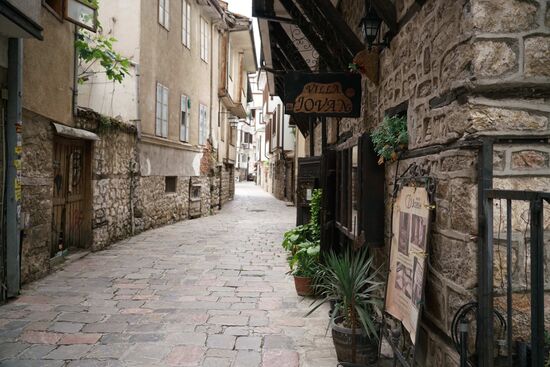 aufgeräumte und romantische Nebenstraßen der Altstadt