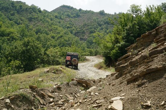 jetzt sind wir auf der Off Rod Strecke