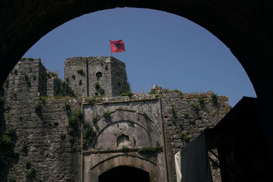 der Eingang in die Burg