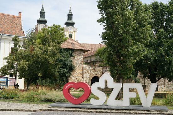 I love Székesfehérvár. Das Wort ist einfach zu lang.