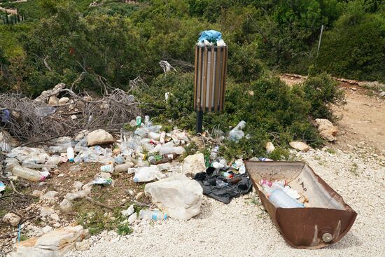 an sich ist so ein Mülleimer eine gute Idee